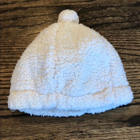Adorable JJ Cole Soft Fleece Infant Hat - Picture 3 of 3